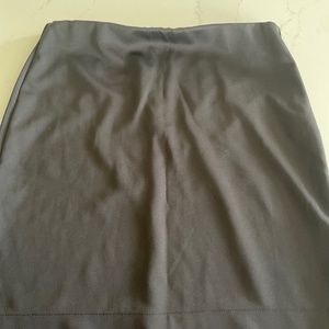 Forever 21 Black mini skirt size medium